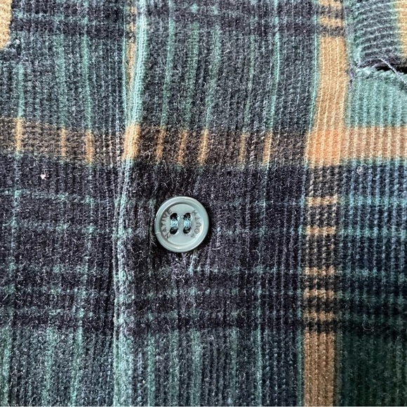 Native YOUTH corduroy button down shirt size medium - Picture 6 of 11